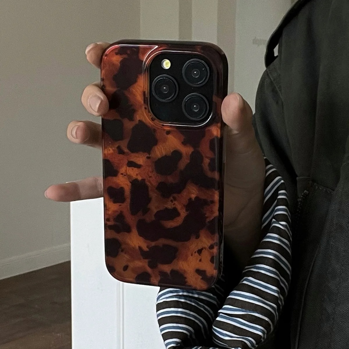 Capa de Celular Retrô com Text - Phone Cases Like Loopy avaliação e preço