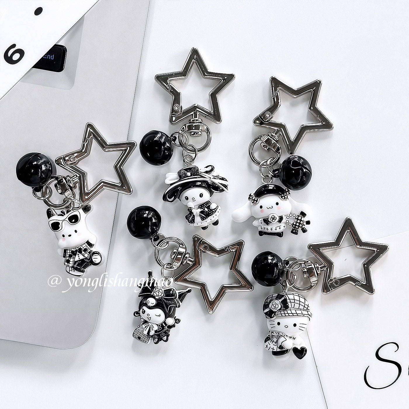 Chaveiro Vintage Y2K Sanrio He - Phone Cases With Loop avaliação e preço